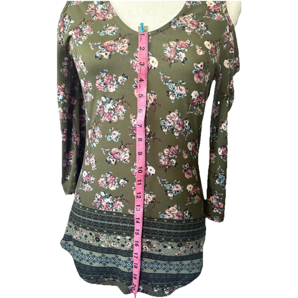 Olive Green Floral Cold Shoulder Top Choker Neck O-Ring Boho 3/4 Sleeve Small - Picture 4 of 8
